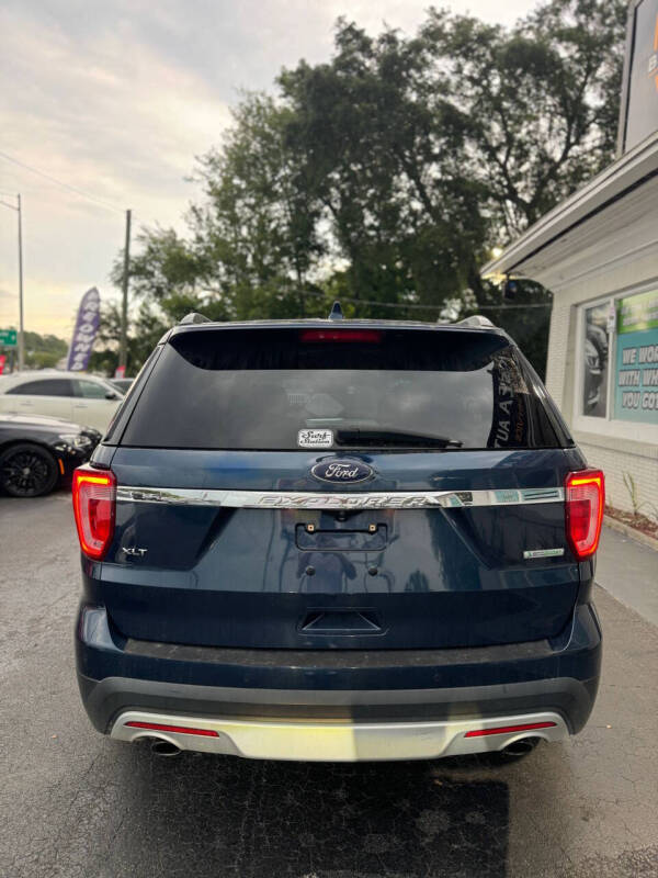 2017 Ford Explorer XLT