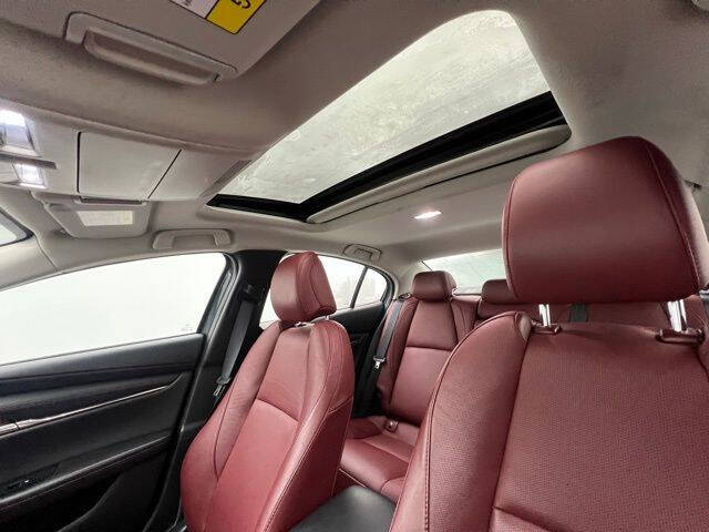 2024 Mazda Mazda3 Sedan 2.5 S Carbon Edition