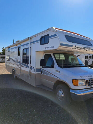 2005 Fleetwood - Sale Pending JAMBOREE BUNKHOUSE for sale at NOCO RV Sales in Loveland CO
