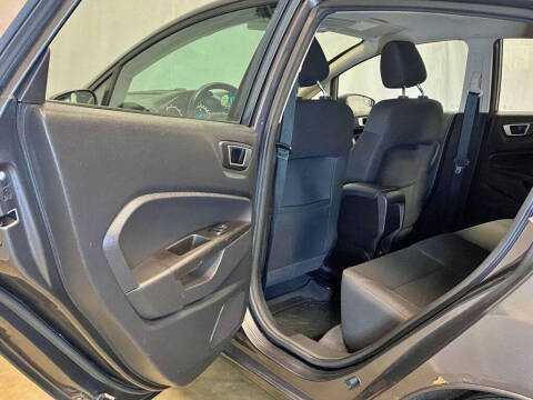 2016 Ford Fiesta SE