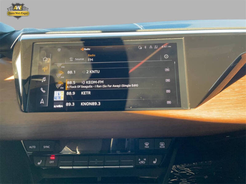 2022 Audi e-tron GT quattro Premium Plus