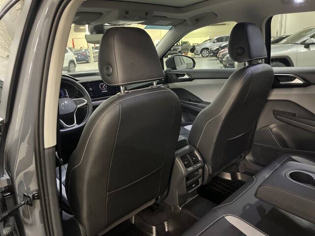 2023 Volkswagen Taos SEL 4Motion