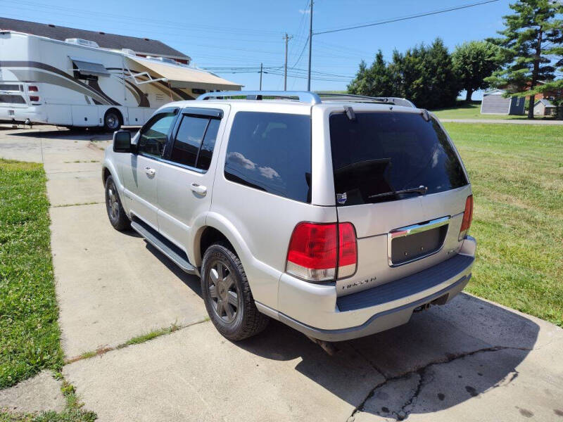 2004 Lincoln Aviator