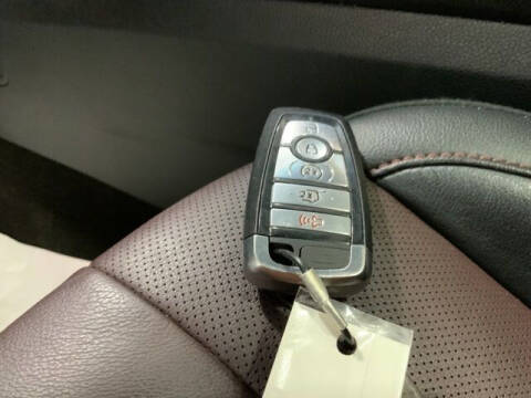 2020 Ford Edge Titanium