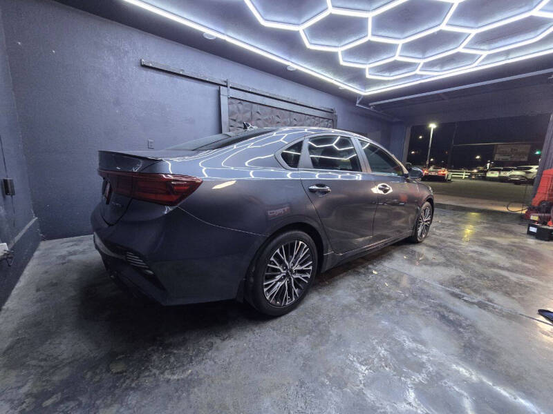 2023 Kia Forte GT-Line