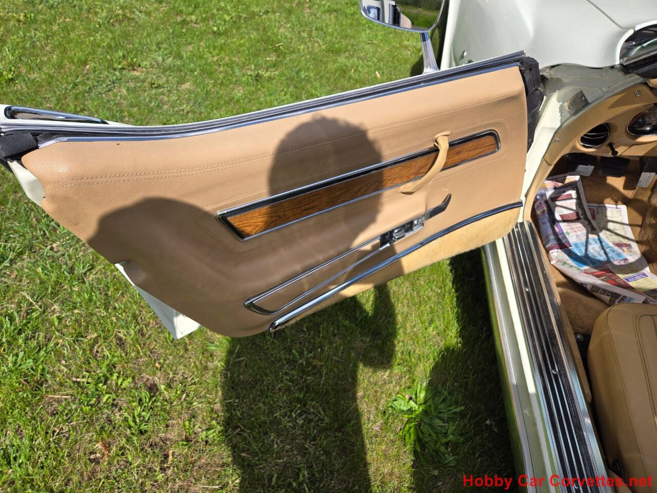1976 Chevrolet Corvette 22