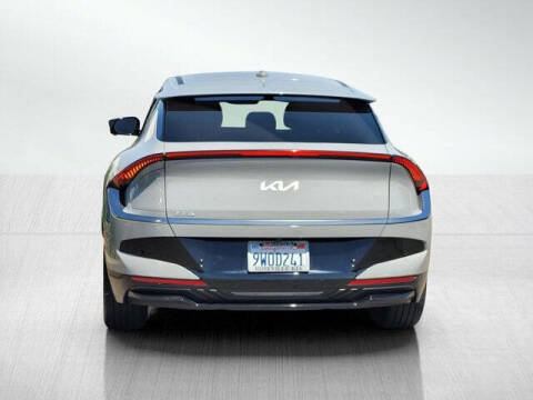 2025 Kia EV6 Wind