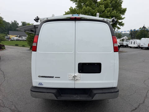 2017 Chevrolet Express 2500
