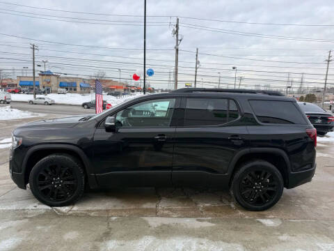 2023 GMC Acadia SLE