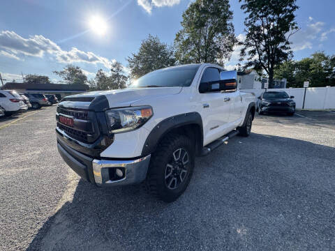 2019 Toyota Tundra SR5