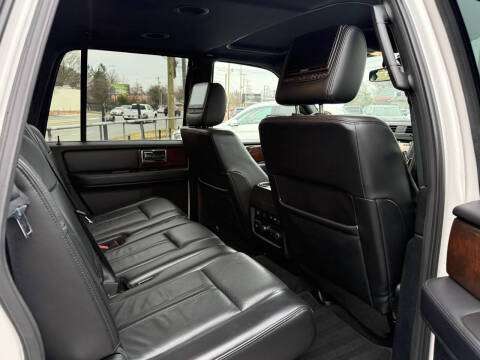 2017 Lincoln Navigator L Select