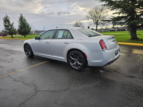 2023 Chrysler 300 S V6
