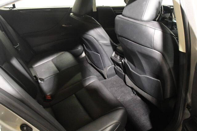 2019 Lexus ES 350 Luxury