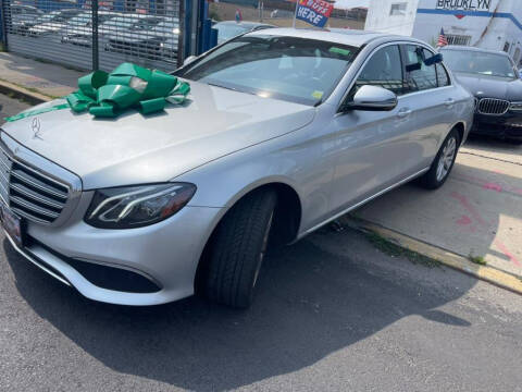 2017 Mercedes-Benz E-Class E 300 4MATIC