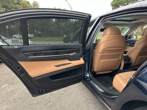 2010 BMW 7 Series 750Li xDrive