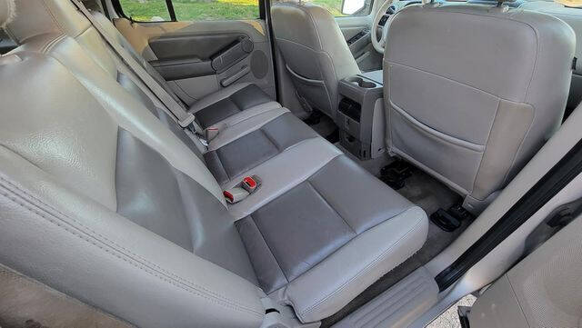 2006 Ford Explorer XLT