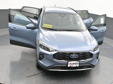 2026 Ford Escape Hybrid ST-Line Select