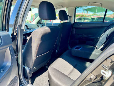 2013 Mitsubishi Lancer ES