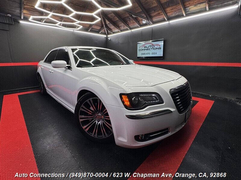 2012 Chrysler 300 S V6