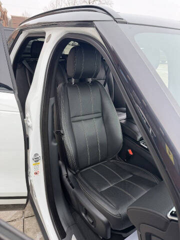 2018 Land Rover Range Rover Velar P380 R-Dynamic SE