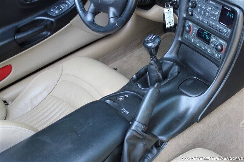 2002 Chevrolet Corvette 79