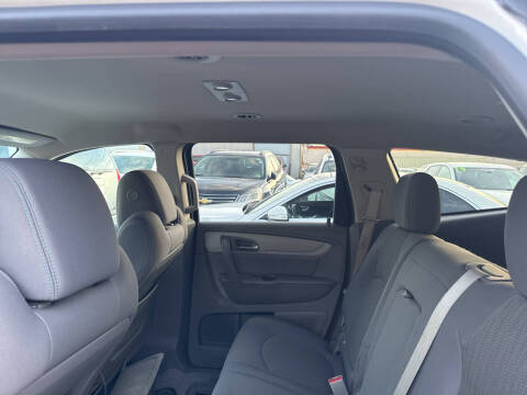 2014 Chevrolet Traverse LS