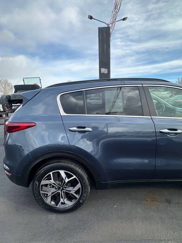 2022 Kia Sportage EX