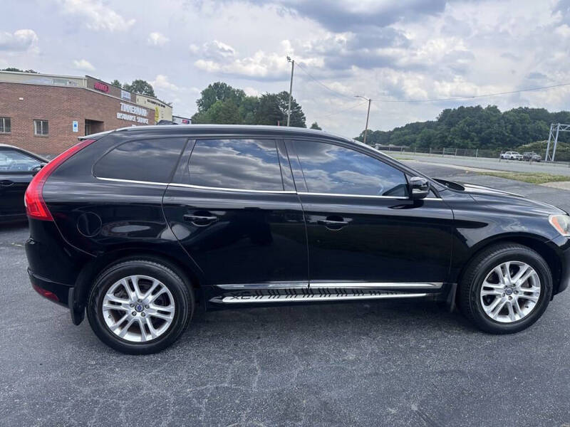2015 Volvo XC60 T5 Drive-E Premier