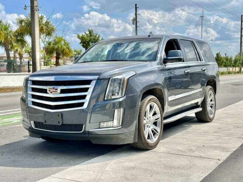 2019 Cadillac Escalade  - $40,995