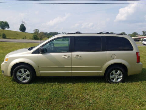 2010 Dodge Grand Caravan for sale at CAR-MART AUTO SALES in Maryville TN