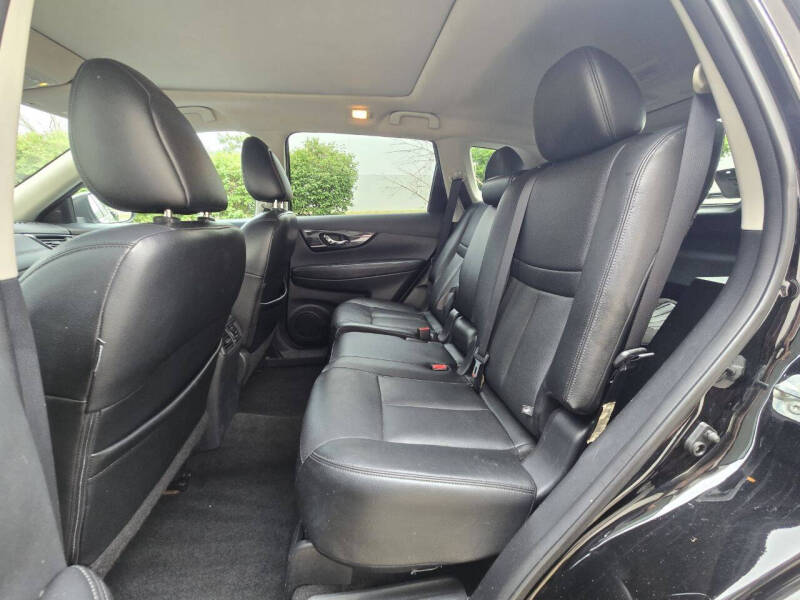 2017 Nissan Rogue SL