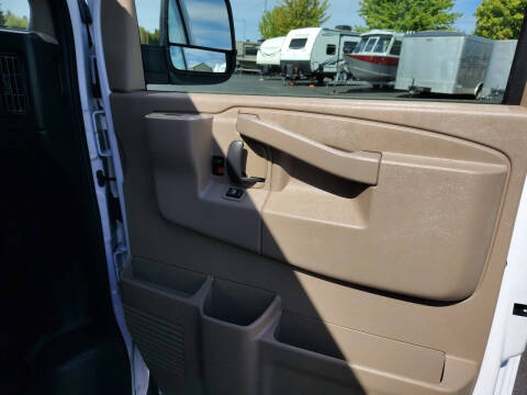 2023 GMC Savana 2500