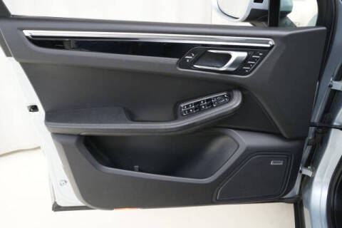 2018 Porsche Macan S