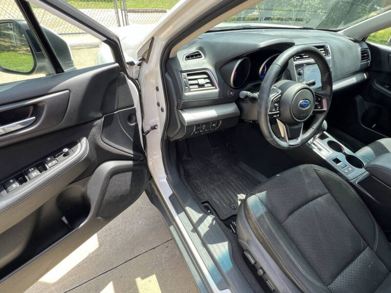 2019 Subaru Outback 2.5i Premium