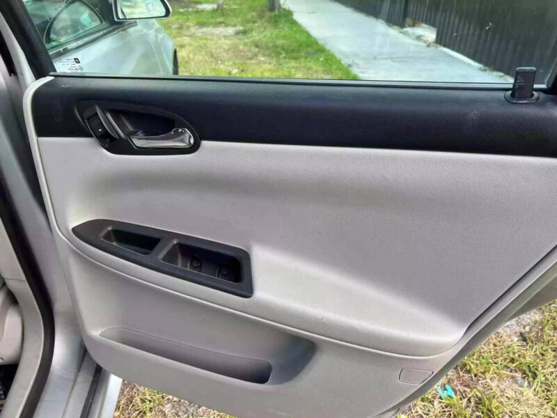 2011 Chevrolet Impala LT Fleet