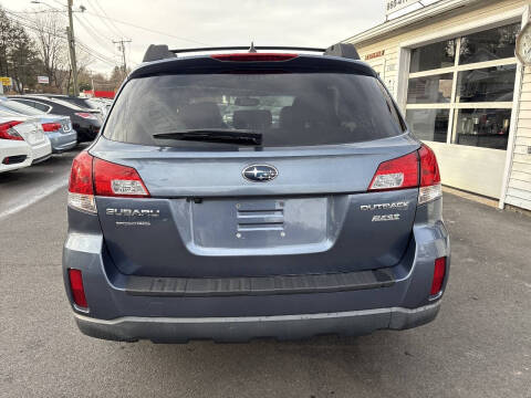 2013 Subaru Outback 2.5i Limited