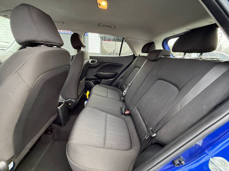 2022 Hyundai Venue SE