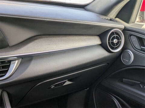 2022 Alfa Romeo Stelvio Ti