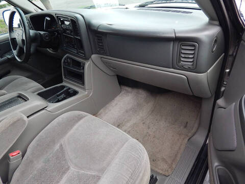 2003 Chevrolet Tahoe LS