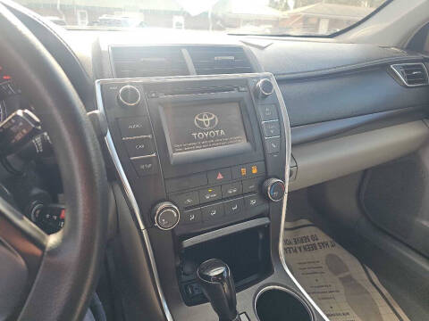 2015 Toyota Camry LE