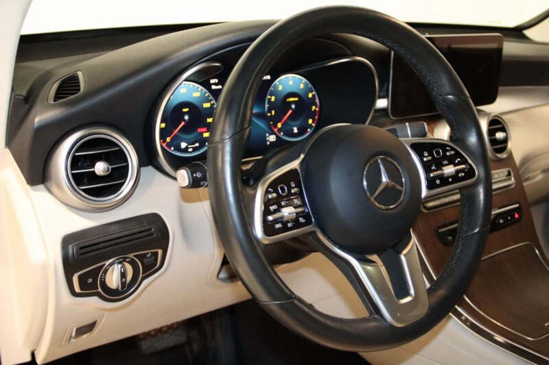 2021 Mercedes-Benz GLC GLC 300 4MATIC