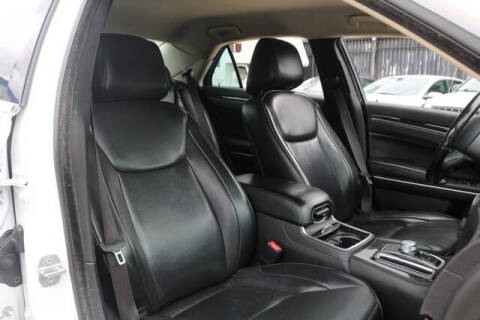 2019 Chrysler 300 Limited