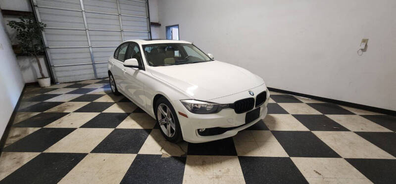 Used 2014 BMW 3 Series 328i with VIN WBA3C1C58EK111177 for sale in Suwanee, GA