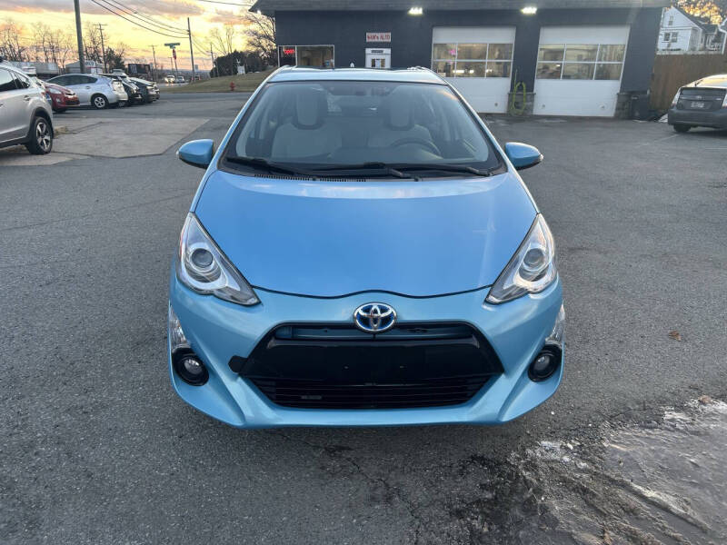2015 Toyota Prius c Two
