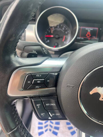 2020 Ford Mustang EcoBoost