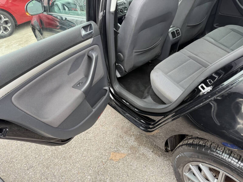 2009 Volkswagen Rabbit S PZEV