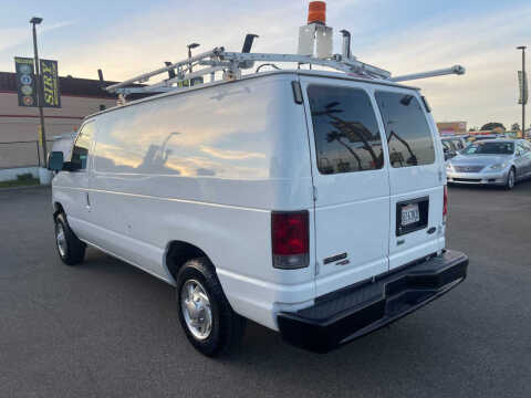 2013 Ford E-Series E-150