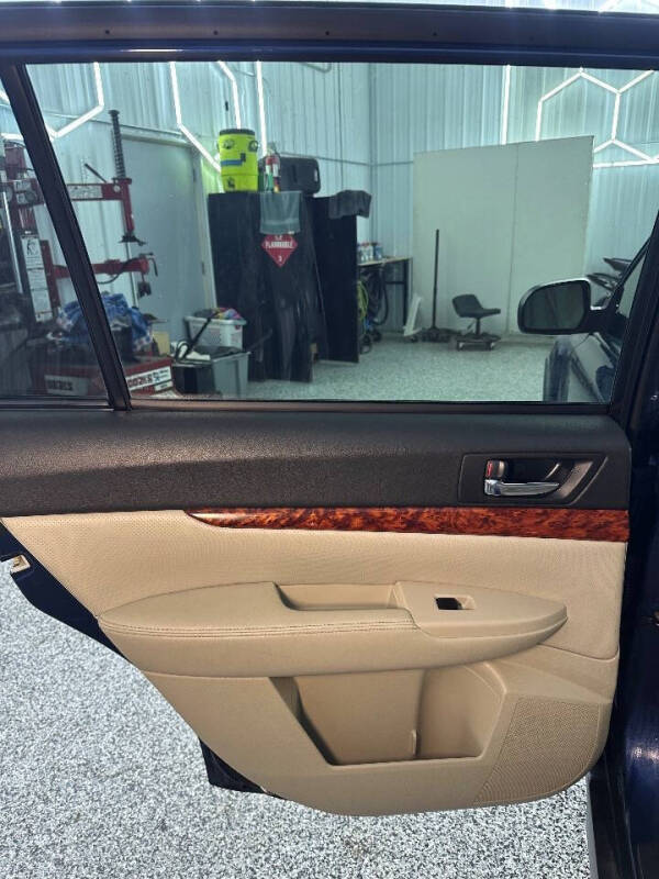 2011 Subaru Outback 3.6R Limited