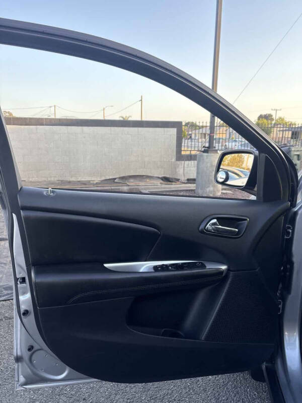 2018 Dodge Journey SE