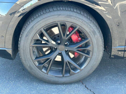 2021 Audi Q8 quattro Premium 55 TFSI